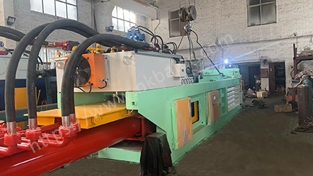 Manual Horizontal Baler (5)